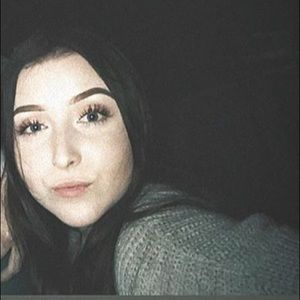 Meet your Posher, Savannah